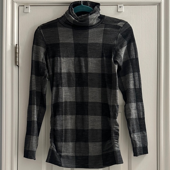 Athleta Buffalo Check Remarkawool Turtleneck Black Heather Gray Small Ski Snow - Picture 2 of 7